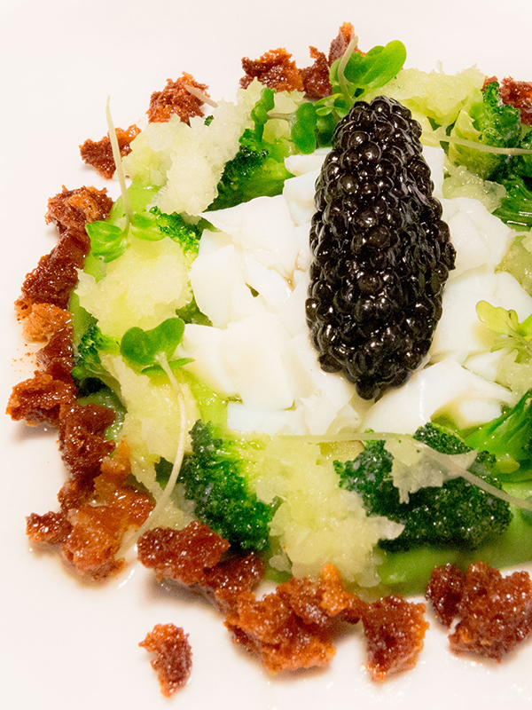 Caviar, broccoli och frasvåffla